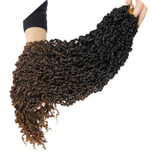 Load image into Gallery viewer, Wavy Faux Locks Crochet Hair